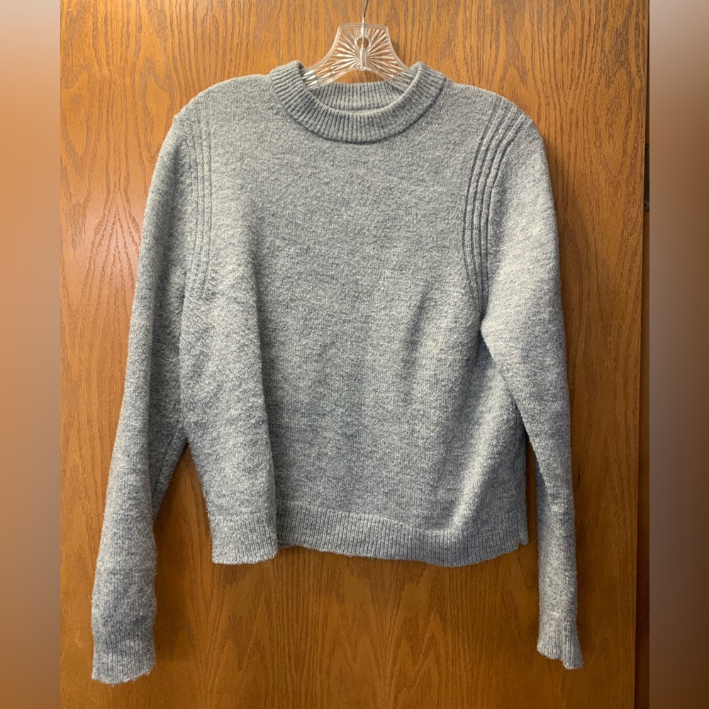 Universal Thread Cropped Grey Sweater